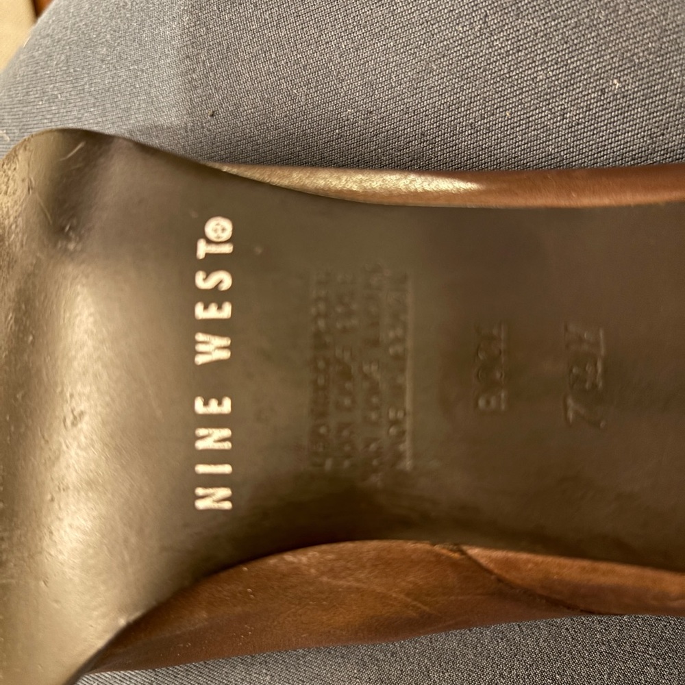 Vintage Nine West Espresso Brown Genuine Leather Ankle Heel Boots 90s Office - Picture 9 of 15
